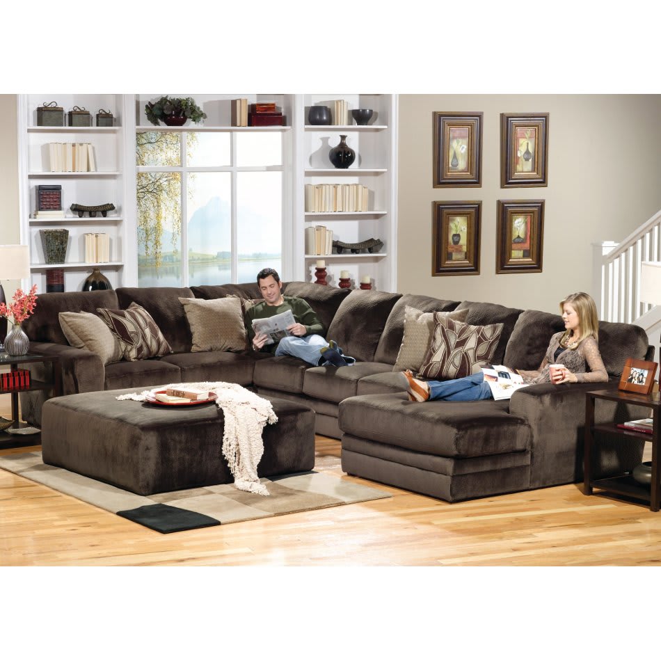 Everest Living Room Sectional Piece, Living Room With Brown Sectional
